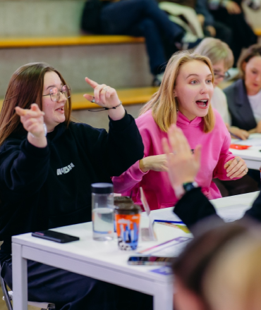 19 ноября – Музыкальная игра «Угадай мелодию: Лото. Русские хиты»