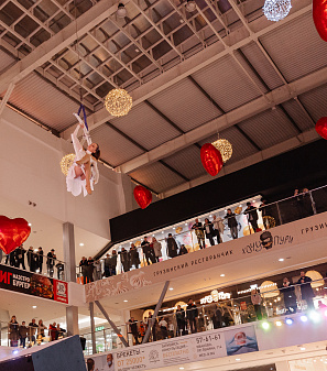 14 февраля – Шопинг и Любовь