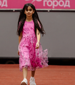 11 апреля – Модный показ