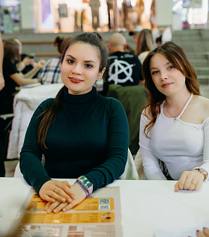 19 ноября – Музыкальная игра «Угадай мелодию: Лото. Русские хиты»