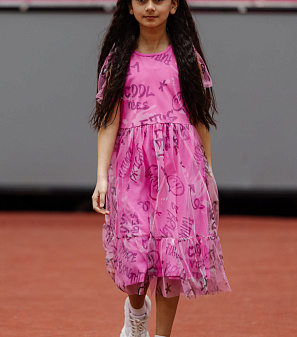 11 апреля – Модный показ