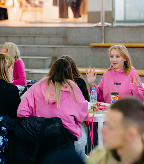 19 ноября – Музыкальная игра «Угадай мелодию: Лото. Русские хиты»