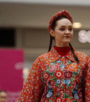 11 апреля – Модный показ