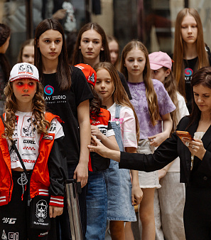 11 апреля – Модный показ