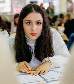 19 ноября – Музыкальная игра «Угадай мелодию: Лото. Русские хиты»