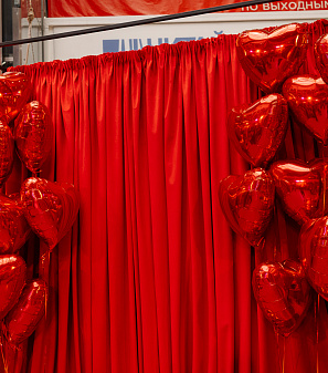 14 февраля – Шопинг и Любовь