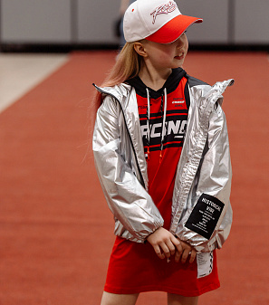 11 апреля – Модный показ