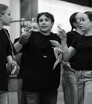 21 марта – День театра