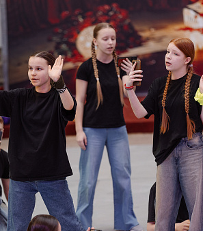 21 марта – День театра