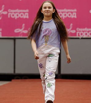 11 апреля – Модный показ