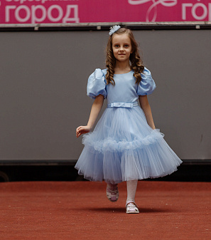 11 апреля – Модный показ