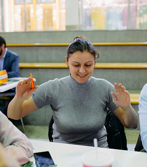 19 ноября – Музыкальная игра «Угадай мелодию: Лото. Русские хиты»