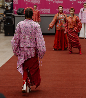 11 апреля – Модный показ