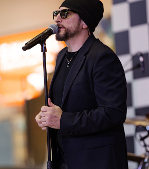 14 февраля – Шопинг и Любовь