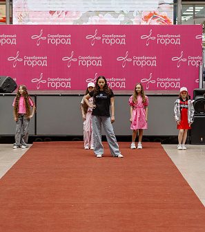 11 апреля – Модный показ