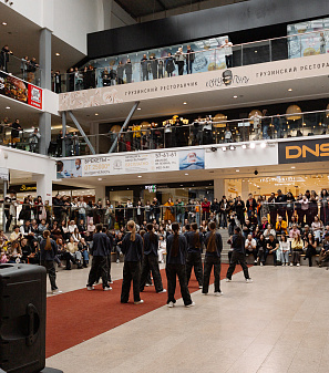 11 апреля – Модный показ