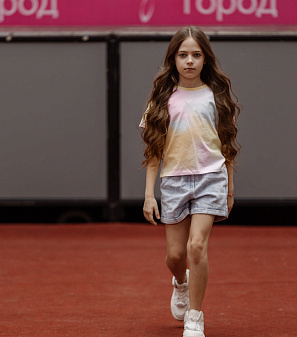 11 апреля – Модный показ