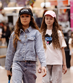 11 апреля – Модный показ