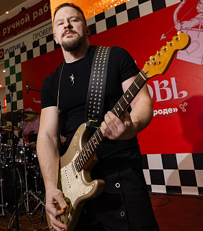 14 февраля – Шопинг и Любовь