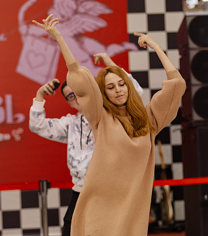 14 февраля – Шопинг и Любовь